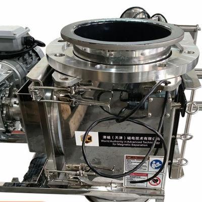 Menghemat Energi Rotary Magnetic Separator 24/7 Operasi Low Maintenance Iron Separator Mesin